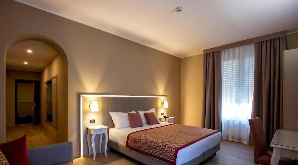 Hotel Villa Malpensa Vizzola Ticino 4*,