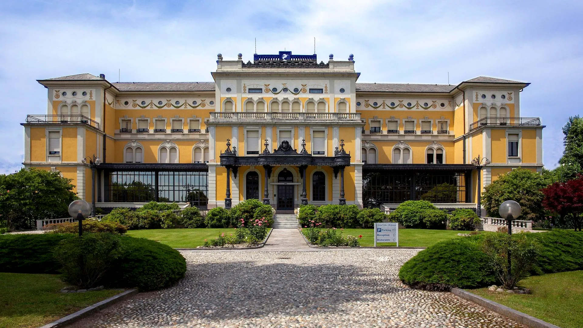 Hotel Villa Malpensa Vizzola Ticino 4*,  Italy