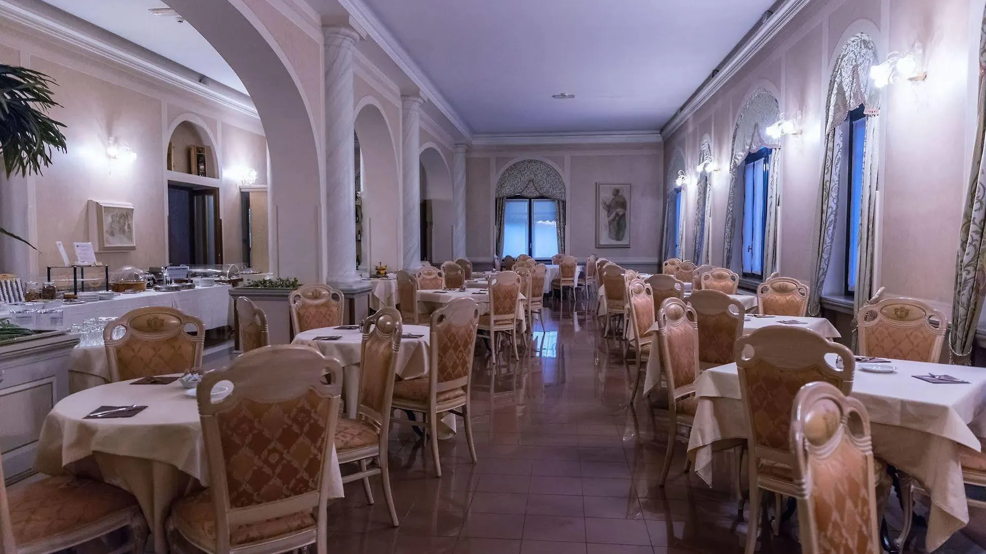 Hotel Villa Malpensa Виццола-Тичино