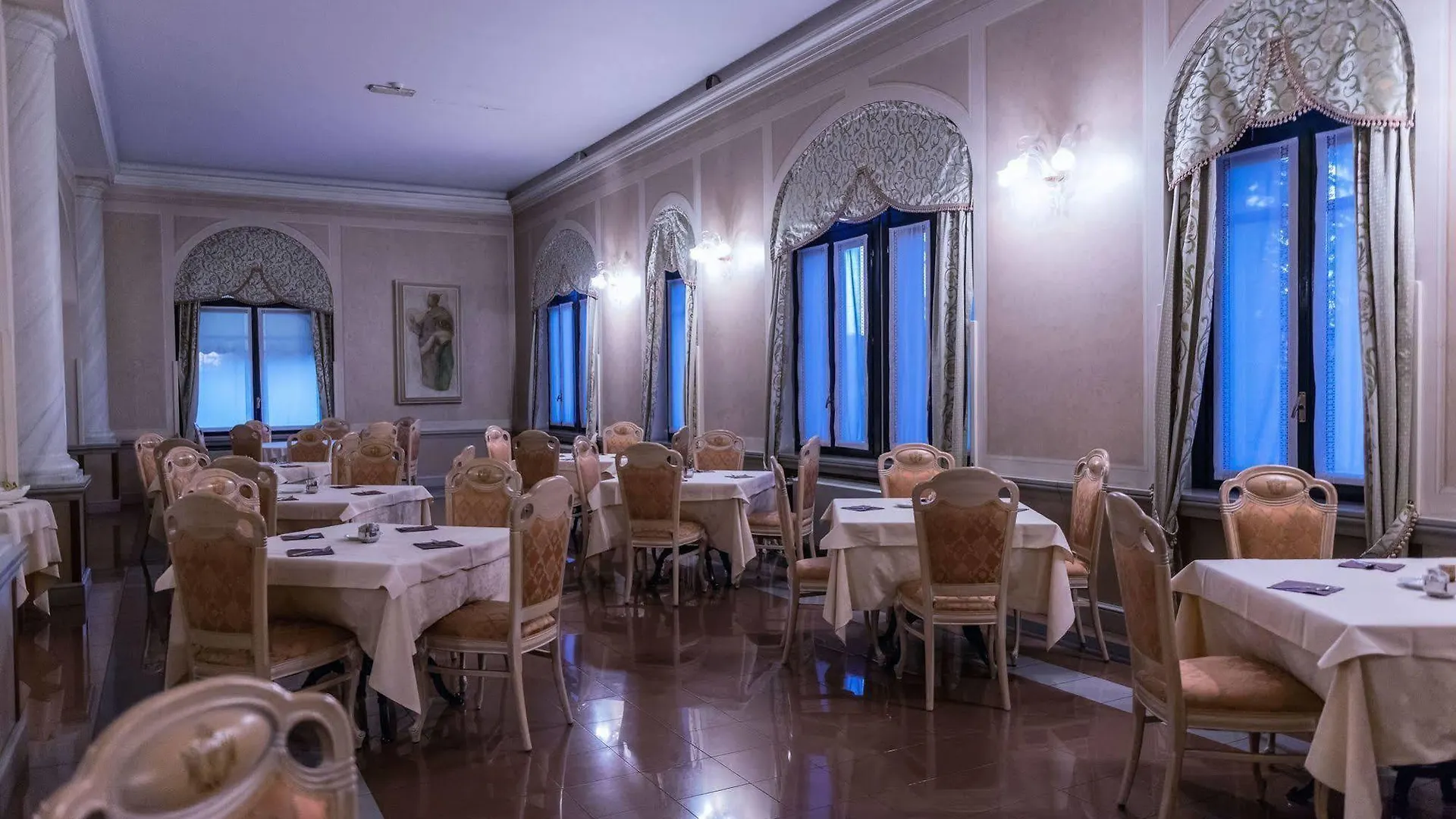 Hotel Villa Malpensa Виццола-Тичино